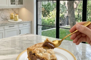 Nutella Stuffed Cookie Pie