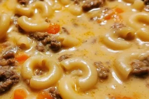 Delicious bowl of Cheeseburger Macaroni Soup with cheese and macaroni