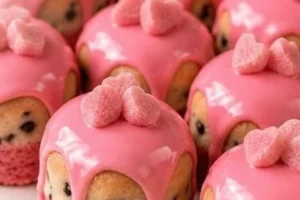 Pink Chocolate Chip Cookie Dough Brownie Bites for a delightful dessert