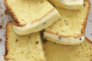 Orange and Passionfruit Cake with Passionfruit Icing